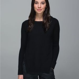 Lululemon Yin to you pullover